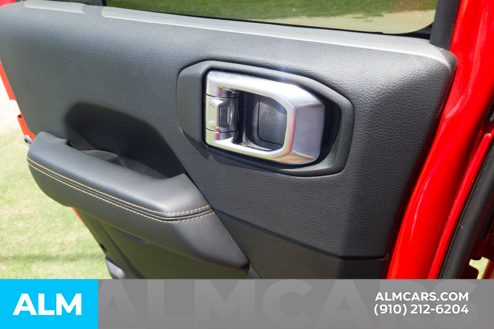 Used 2025 Red Clearcoat Jeep High Tide image 22
