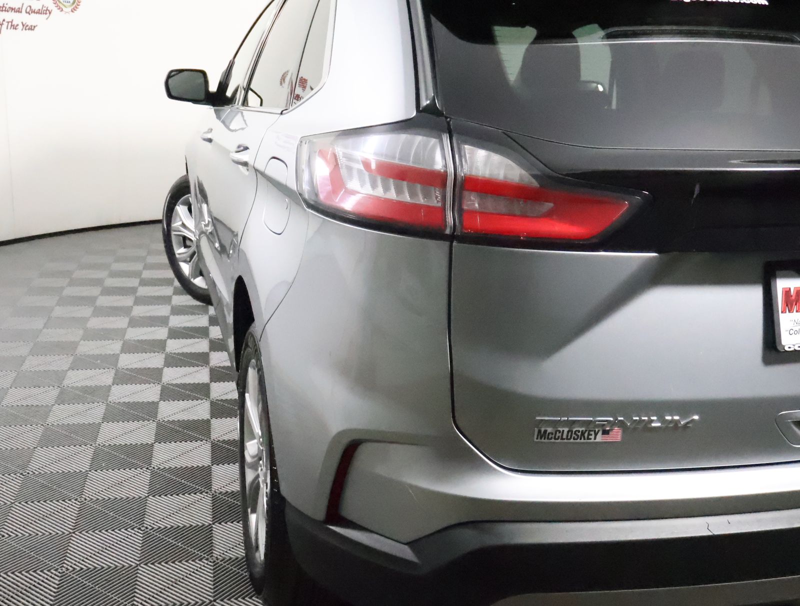 2022 Ford Edge Titanium photo