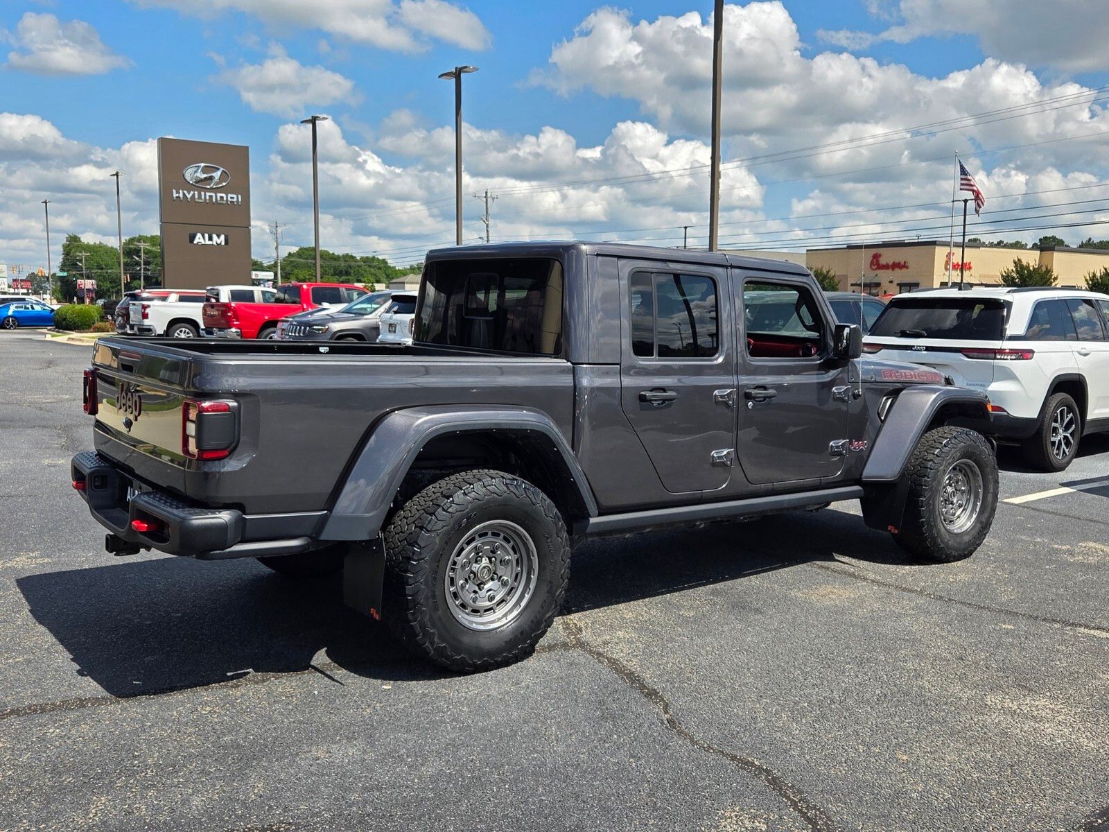 Used 2021 Gray Jeep Rubicon image 11