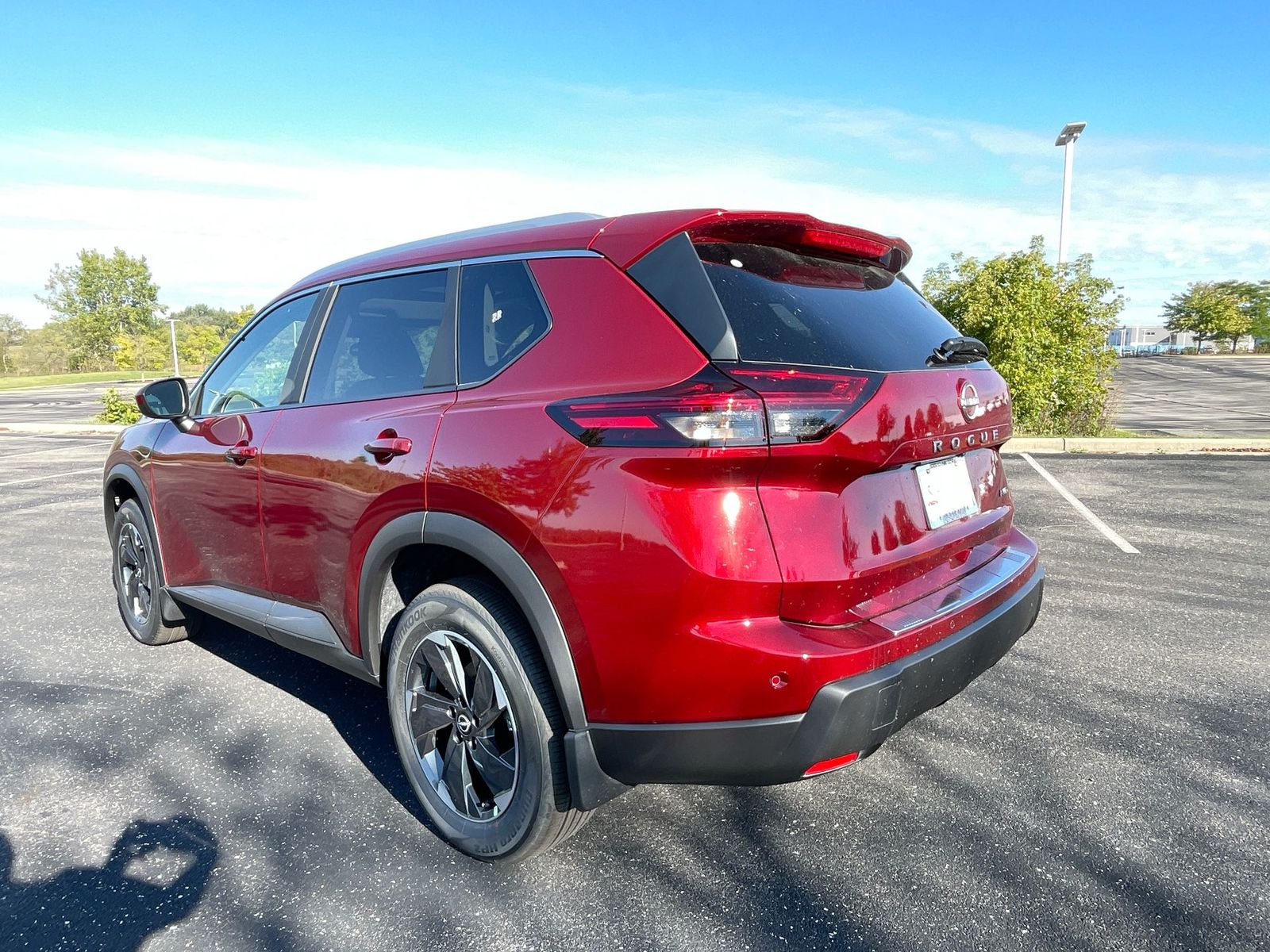 2025 Nissan Rogue SV 32