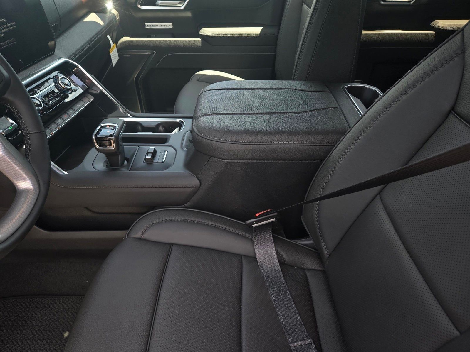 2026 GMC Sierra 1500 Denali - Photo 11