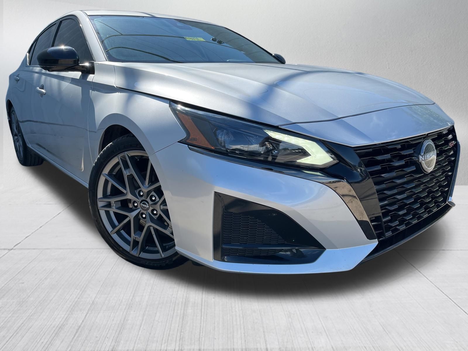 Used Car 2023 Nissan Altima  2.0 Sr For Sale Under $25,000 In Austin, Texas