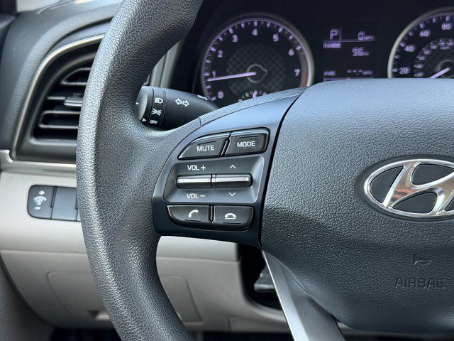 Used 2019 Machine Gray Hyundai SE image 21