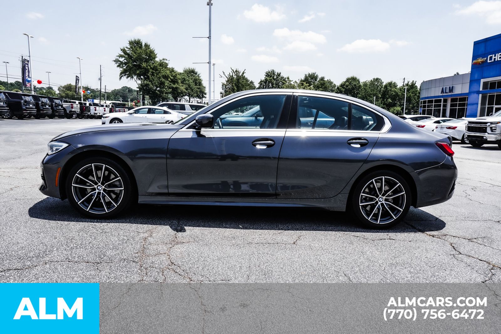 Used 2022 Gray BMW 330i image 9
