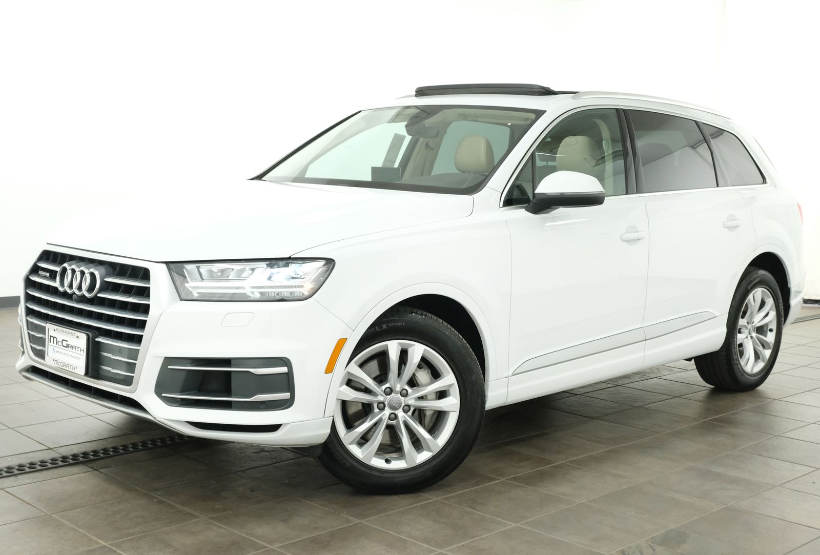 Glacier White Metallic 2019 Audi Q7 SUV / Crossover All-Wheel Drive 8-Speed Automatic