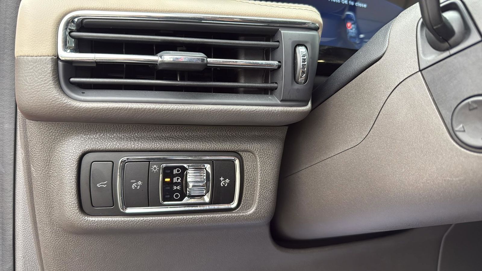 Used Car 2023 Lincoln Corsair  Reserve For Sale Under $50,000 In Austin, Texas