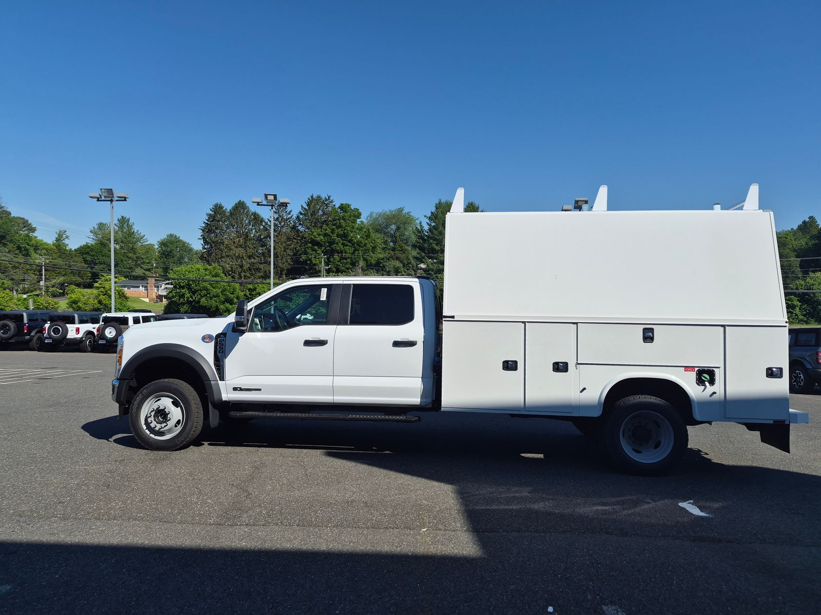 New 2026 Oxford White Ford XL image 21