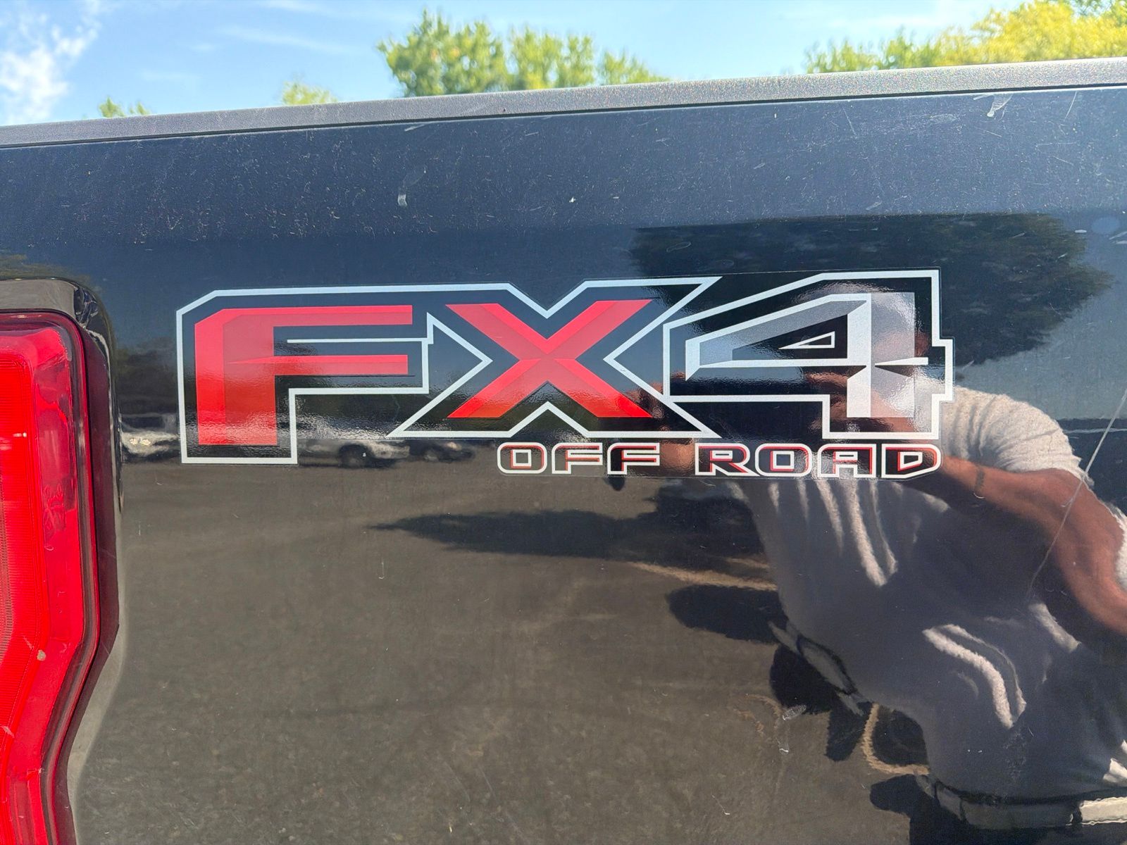 Used 2019 Black Ford Platinum image 20