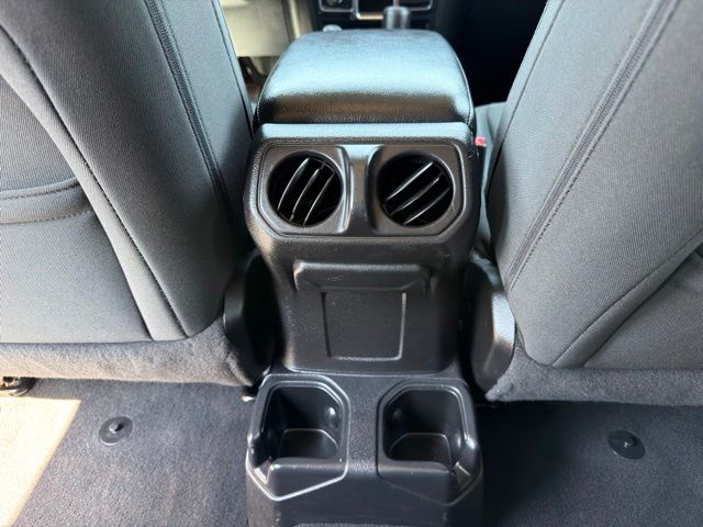 Used 2019 Jeep Wrangler SUV