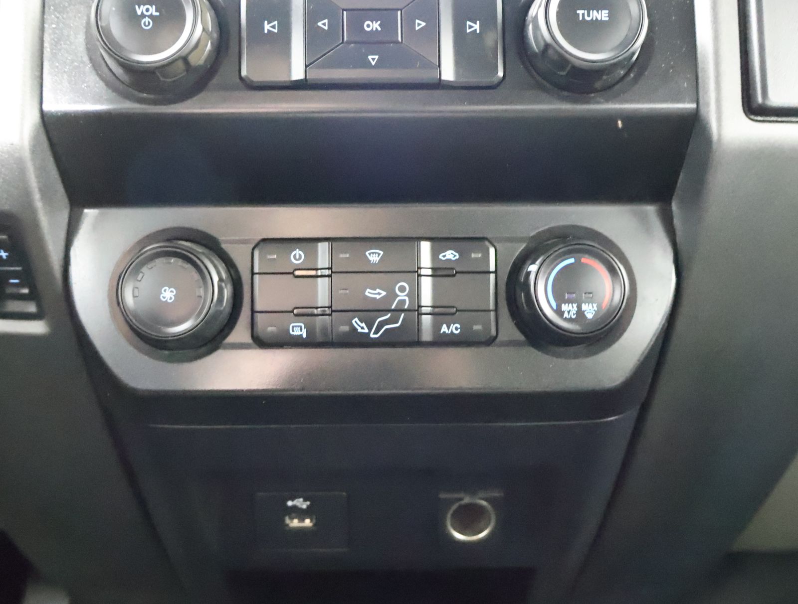 2021 Ford F-350SD XL photo