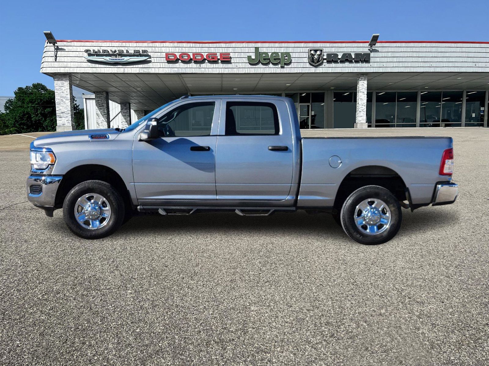 2023 Ram 2500 Tradesman 3