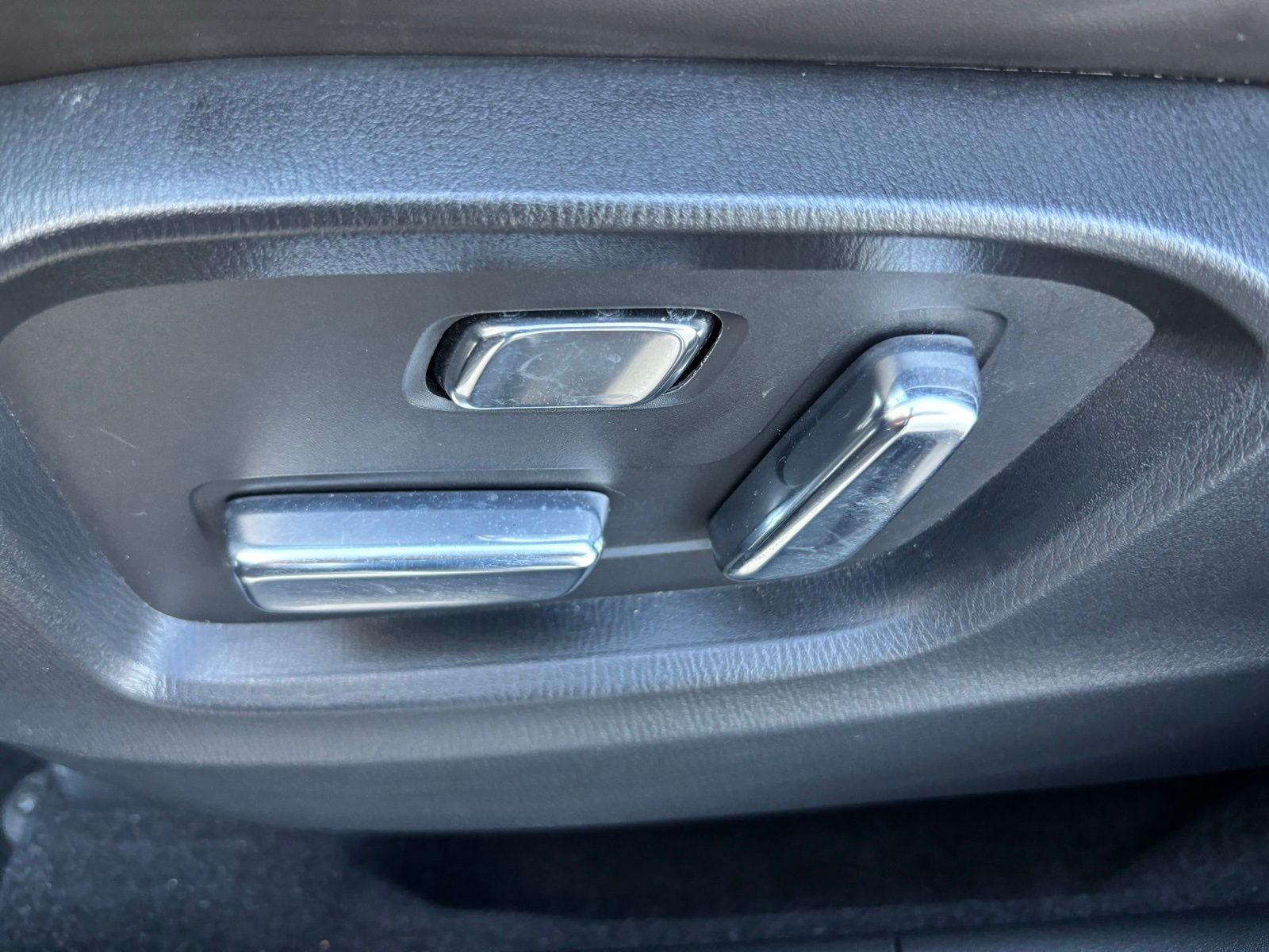 Used Car 2025 Mazda Cx-5  Wagon 4 Dr. 2.5 Turbo Signature All Wheel Drive For Sale Under $35,000 In Austin, Texas