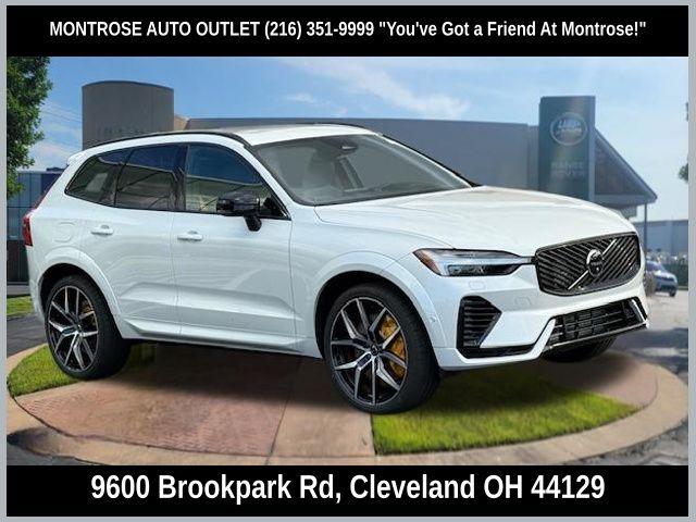 Crystal White Metallic 2026 Volvo XC60 SUV / Crossover All-Wheel Drive Automatic