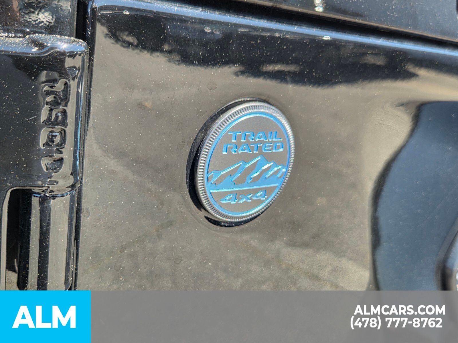 Used 2025 Black Jeep Sahara 4xe image 21