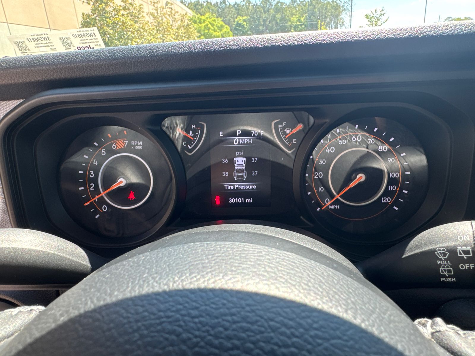 Used 2025 Black Jeep Sport S image 27