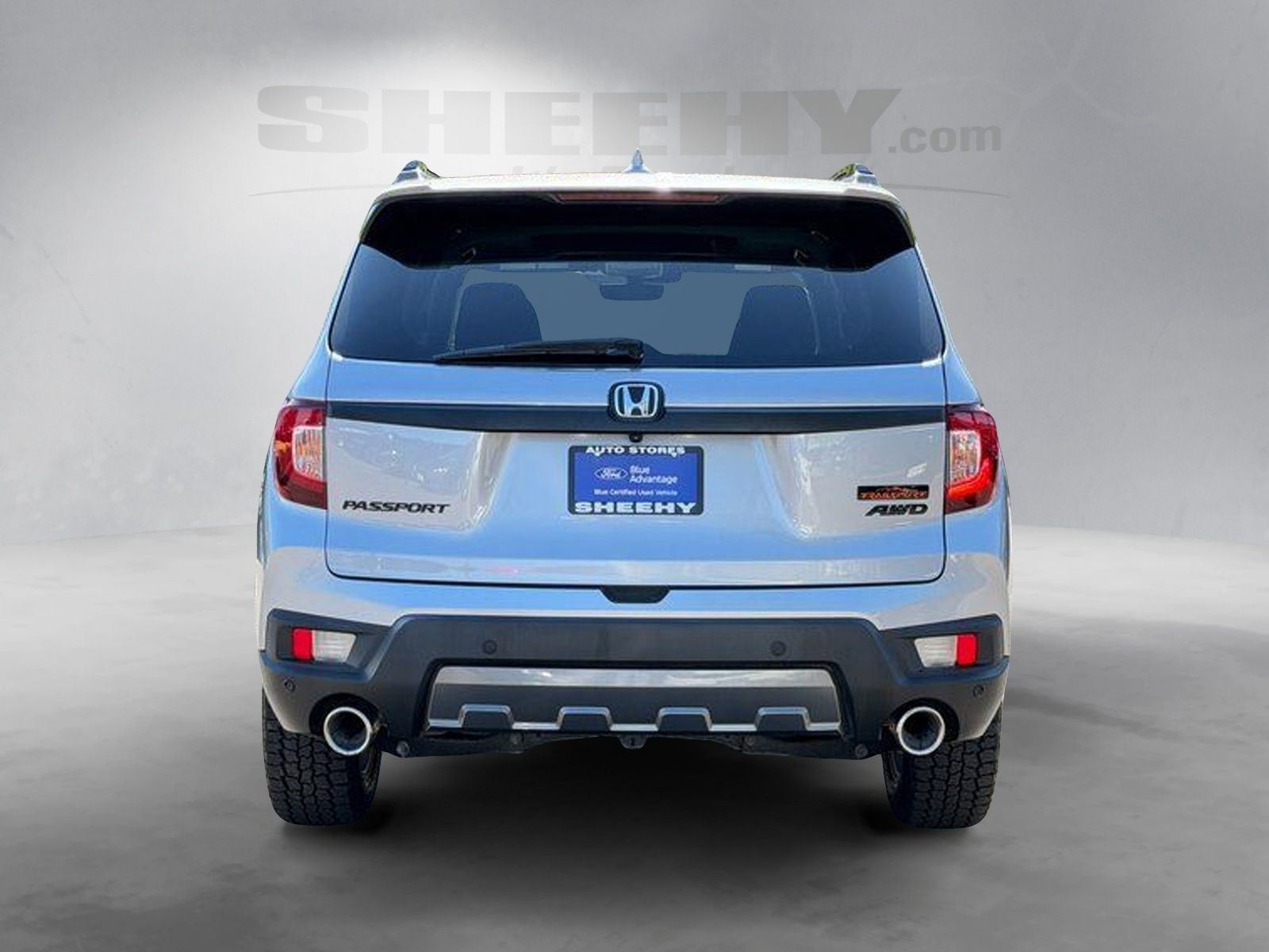 Used 2022 Lunar Silver Metallic Honda TrailSport image 17