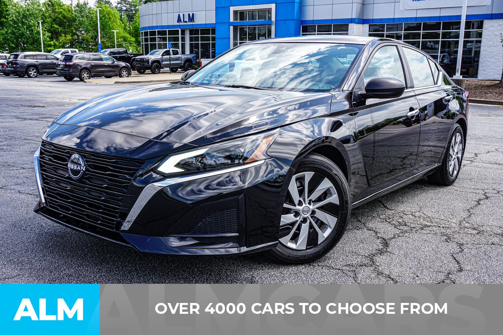 Used 2024 Black Nissan 2.5 S image 3