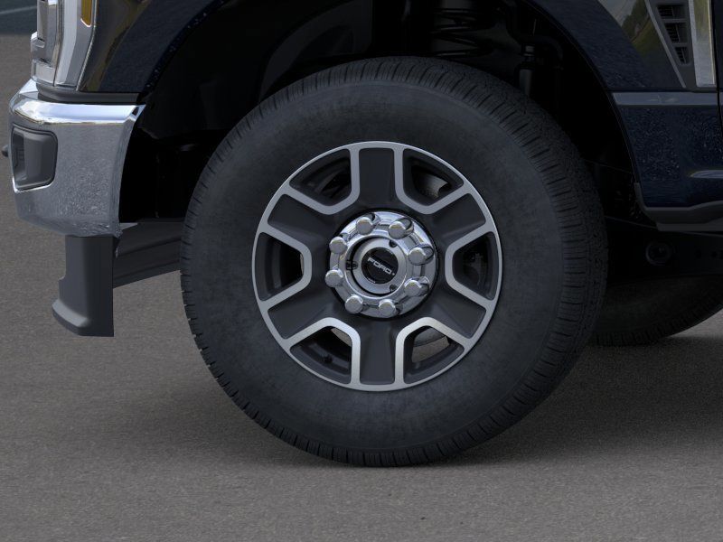 New 2026 Agate Black Metallic Ford Lariat image 19