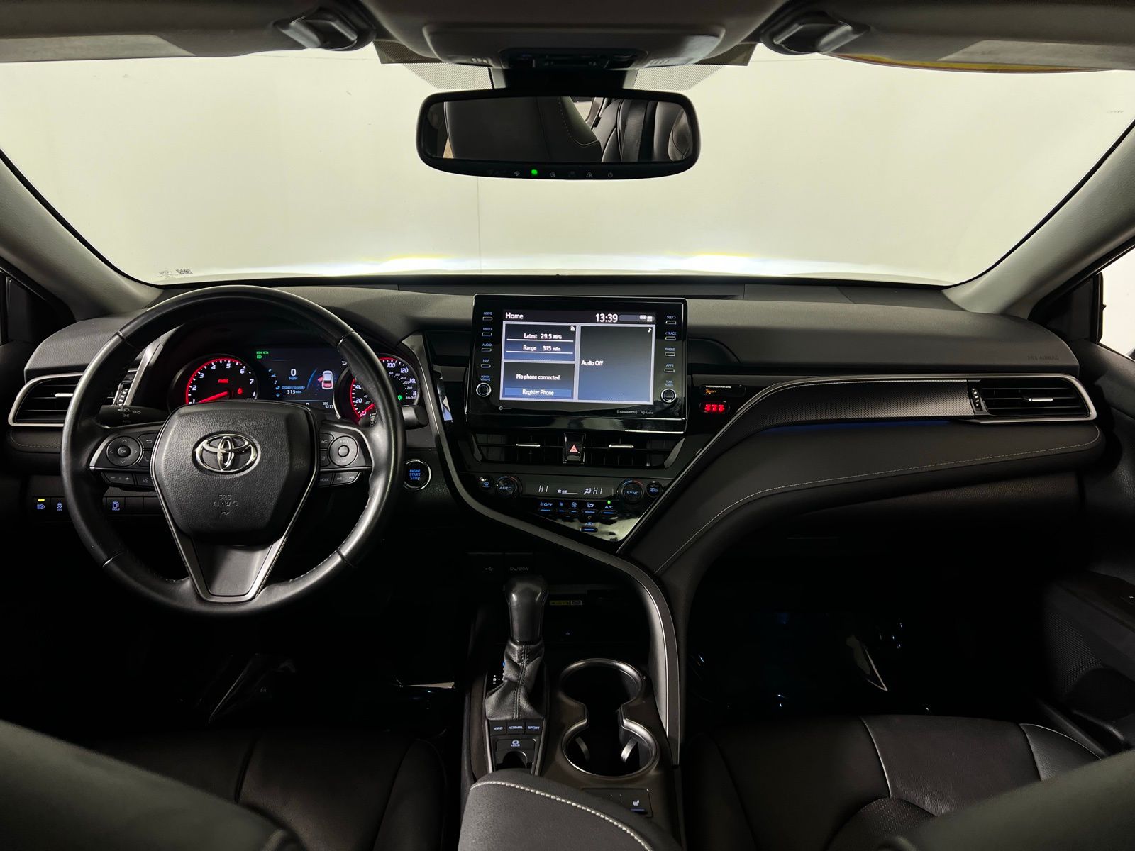 Thumbnail: 2024 Toyota Camry - 25