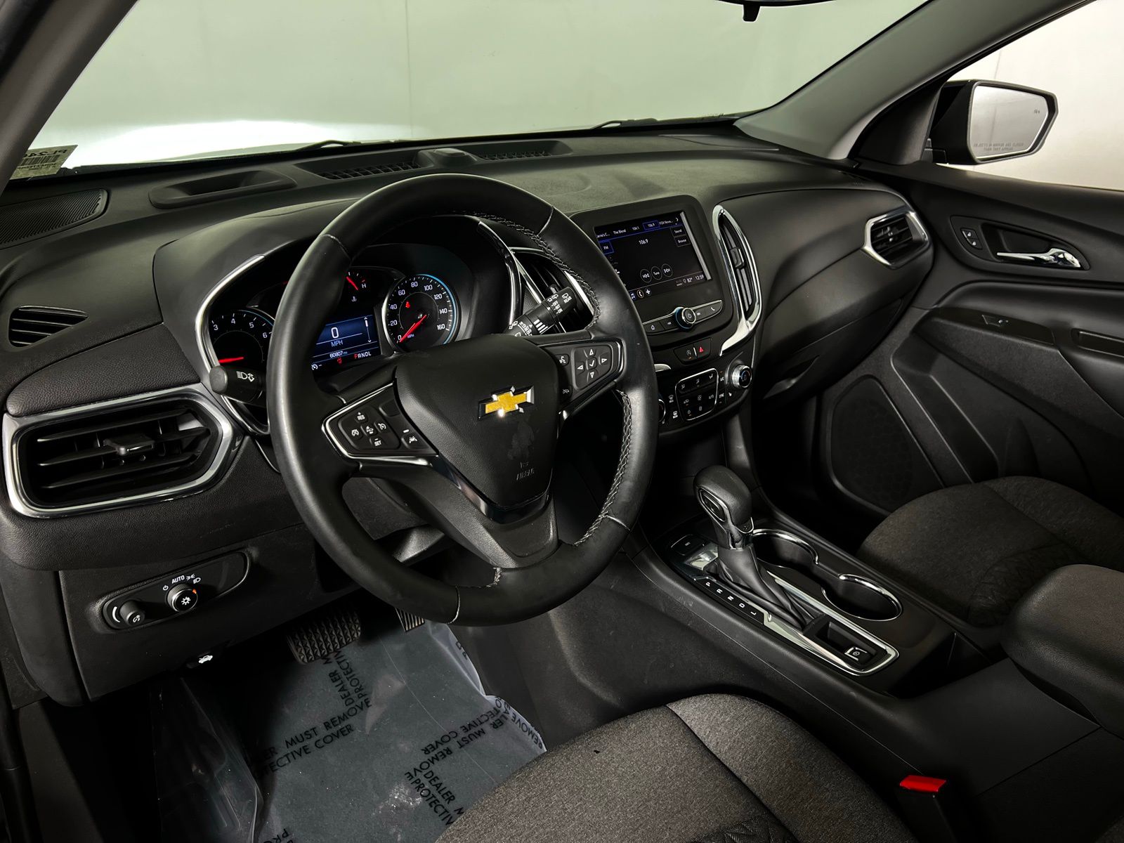 Thumbnail: 2023 Chevrolet Equinox - 12