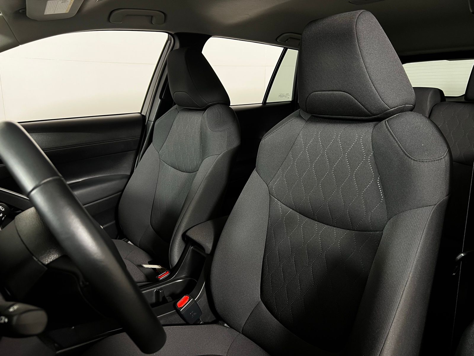 Thumbnail: 2025 Toyota Corolla Cross - 13