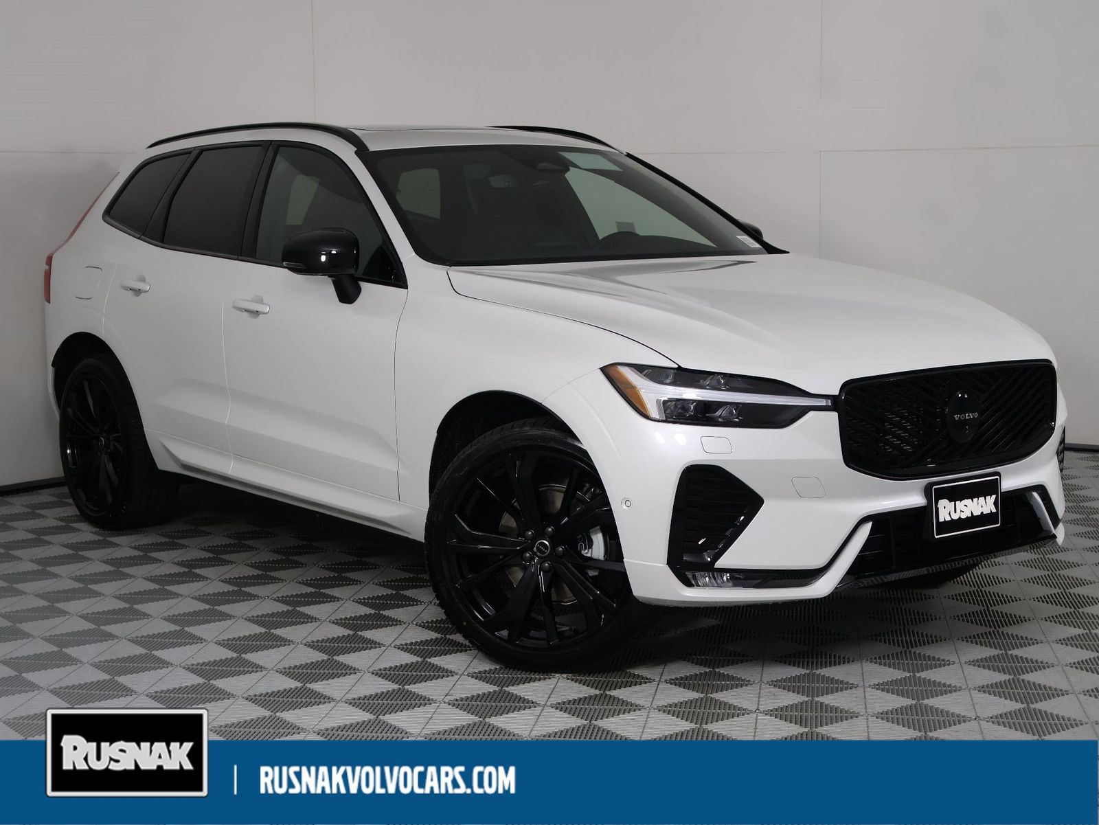 Crystal White 2026 Volvo XC60 SUV / Crossover All-Wheel Drive Automatic