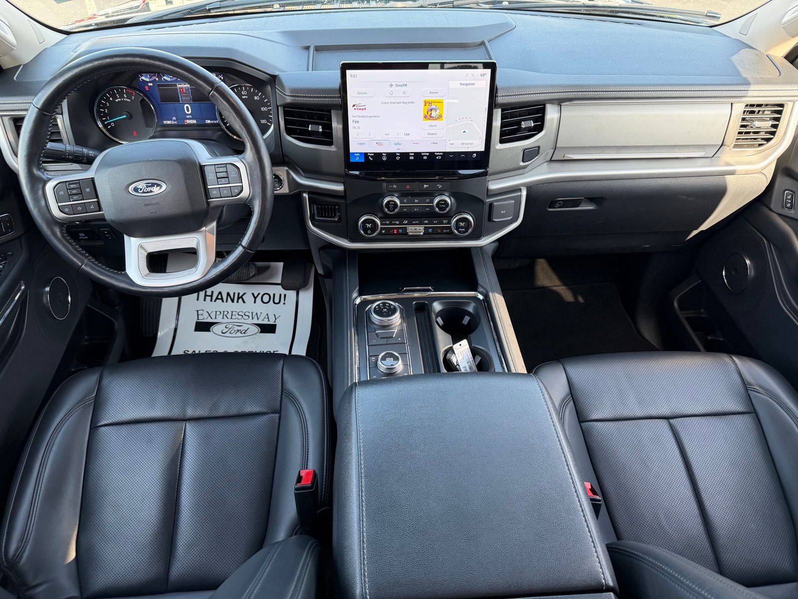 2024 Ford Expedition image 18