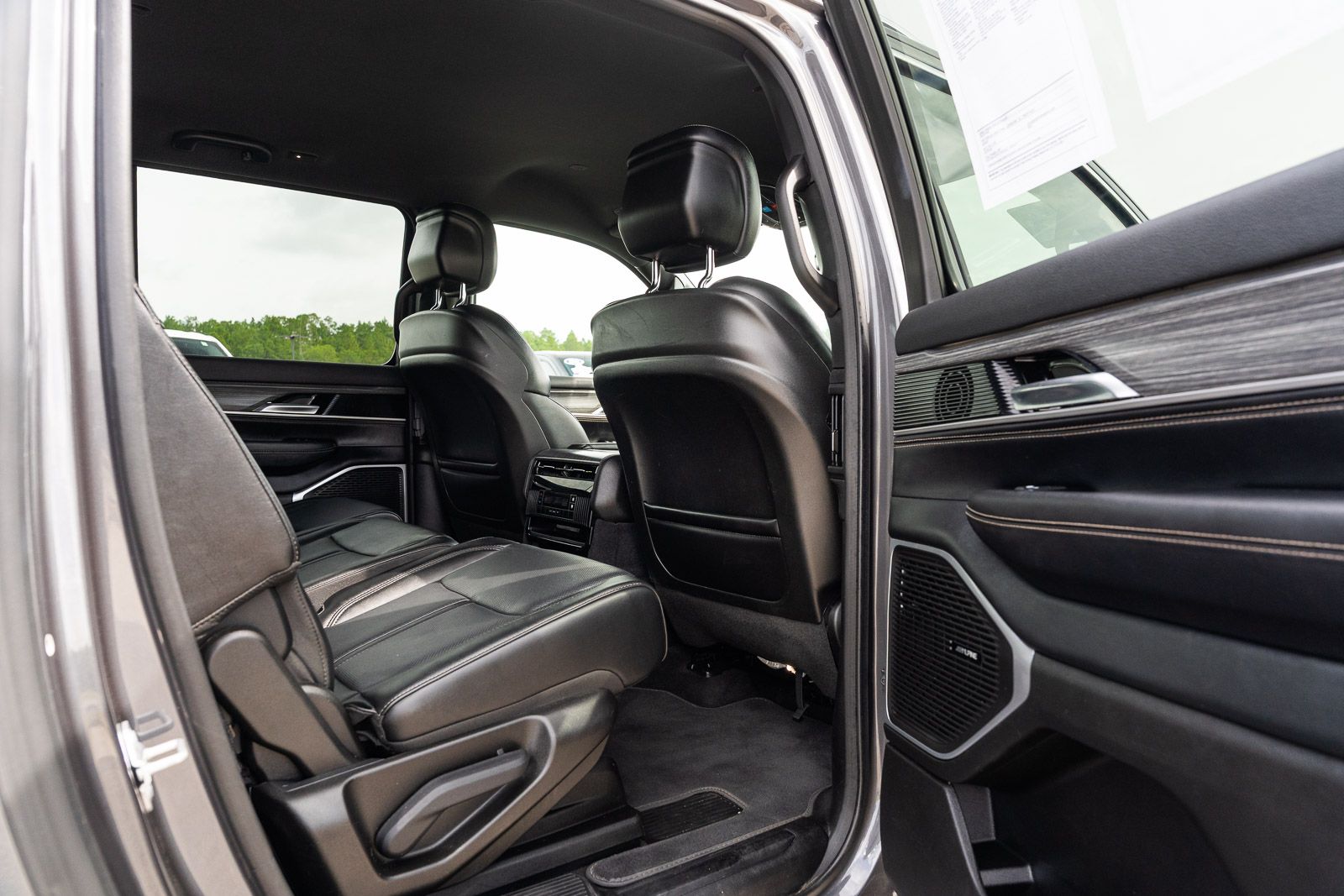 Used 2024 Jeep Wagoneer L SUV