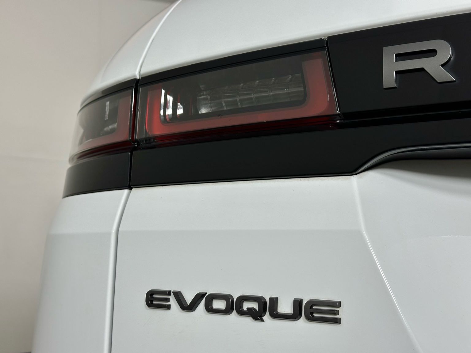 2023 Land Rover Range Rover Evoque S - Photo 31