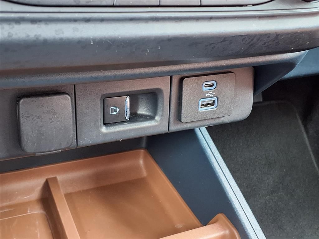 2022 Ford Maverick Lariat Green at Martin Chrysler Dodge Jeep Ram