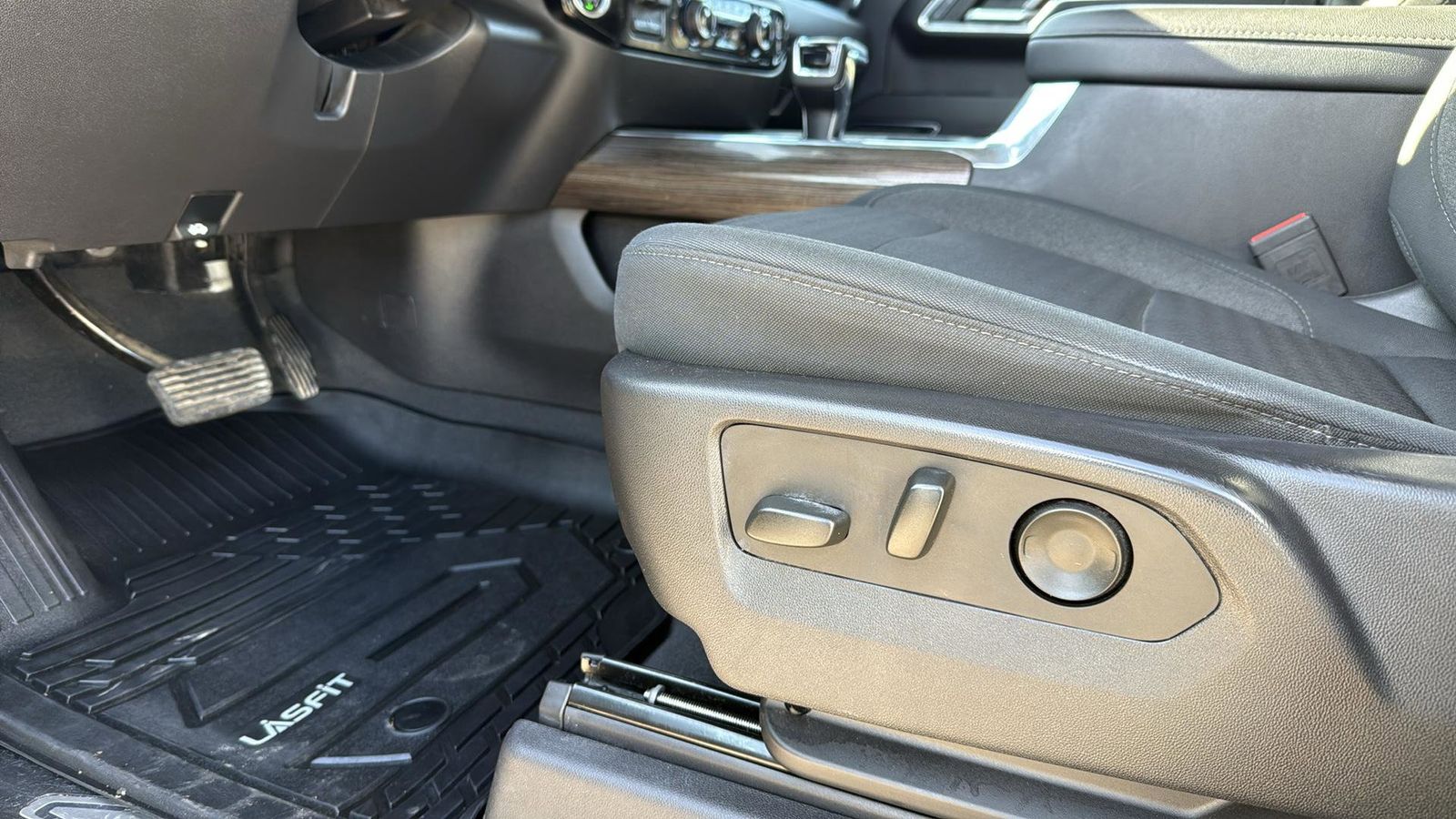 Used Car 2023 Chevrolet Silverado 1500  Lt Trail Boss For Sale Under $50,000 In Austin, Texas