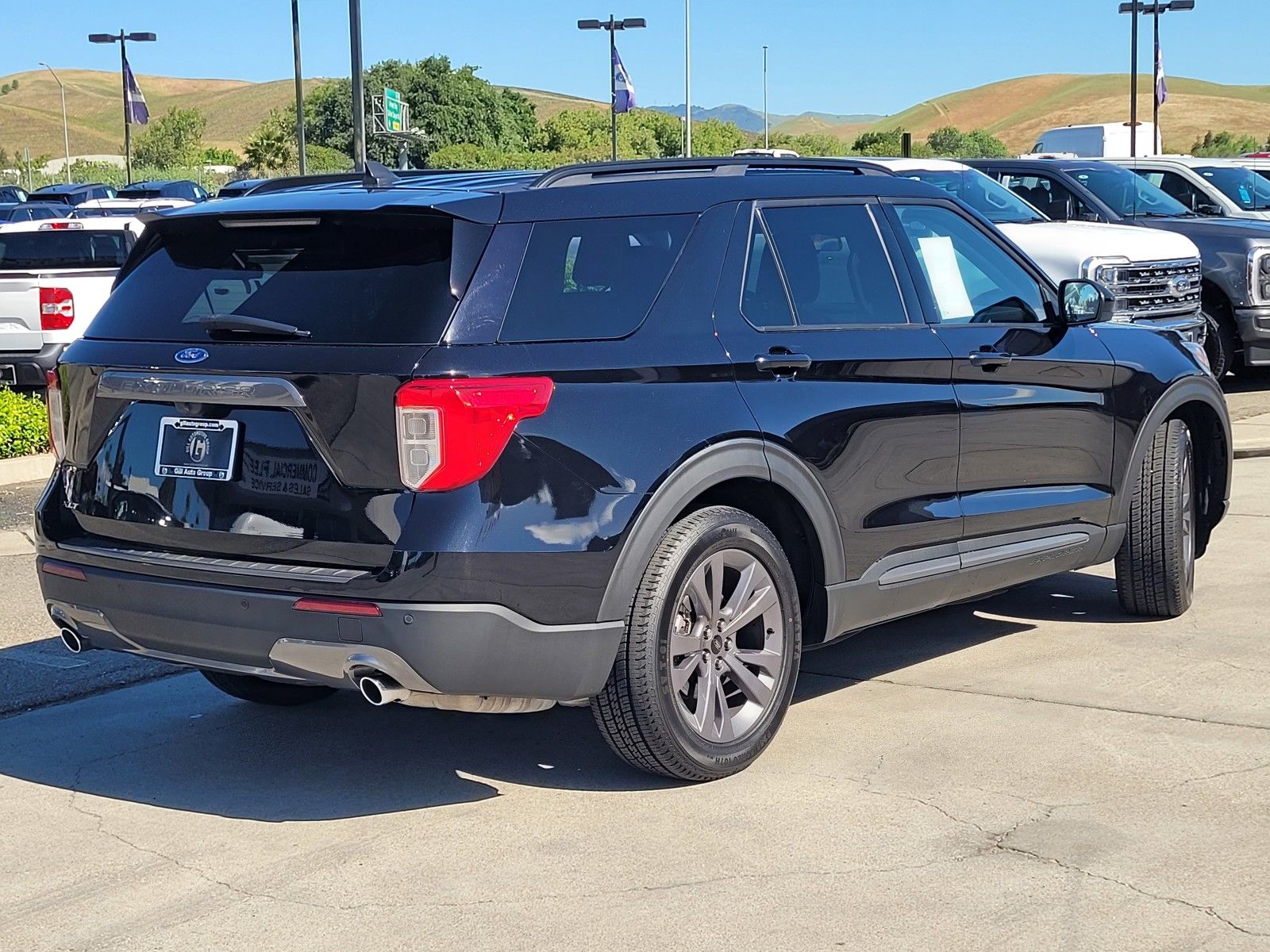 Used 2023 Black Ford XLT image 4