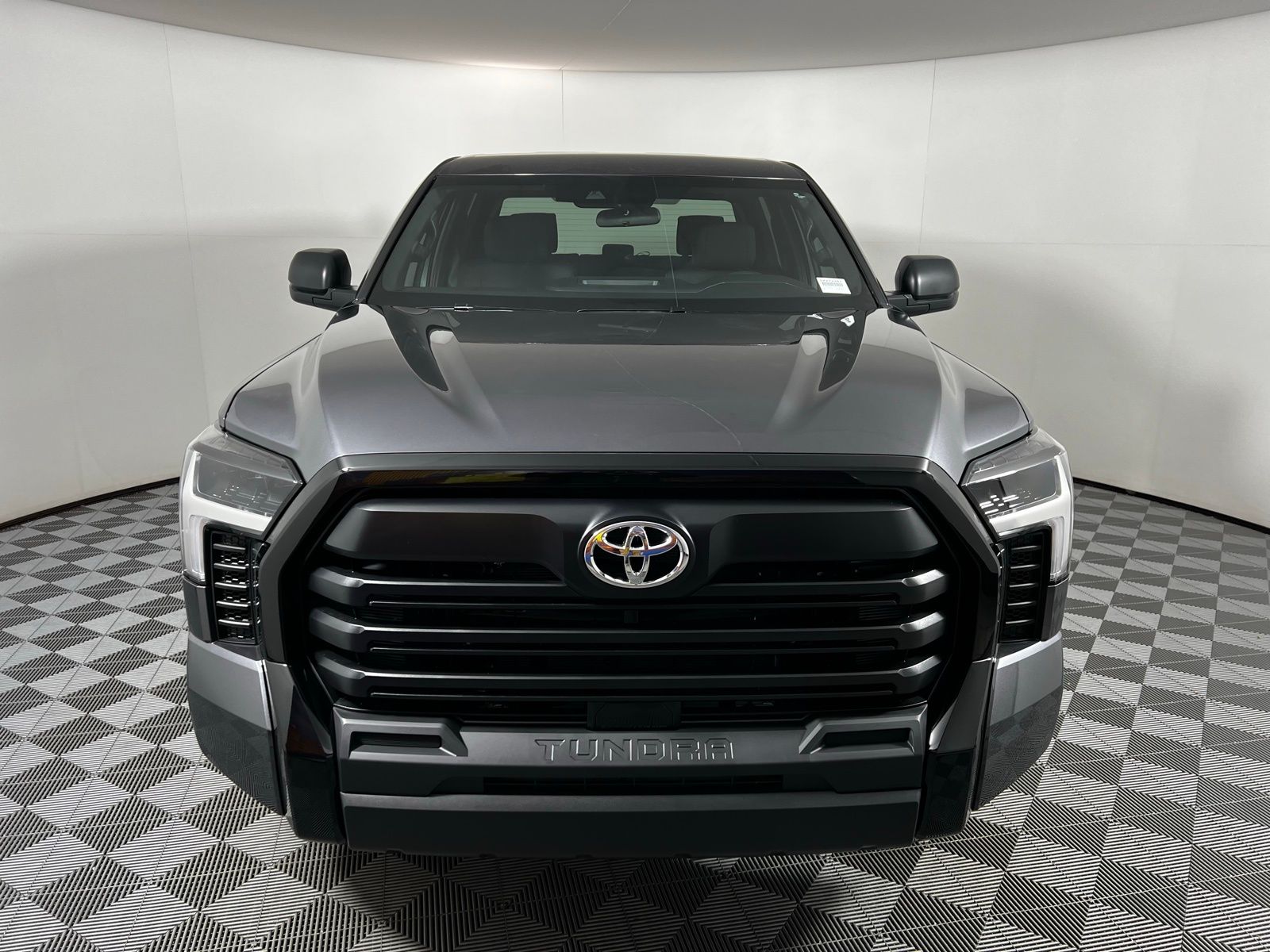 2025 Toyota Tundra SR 2