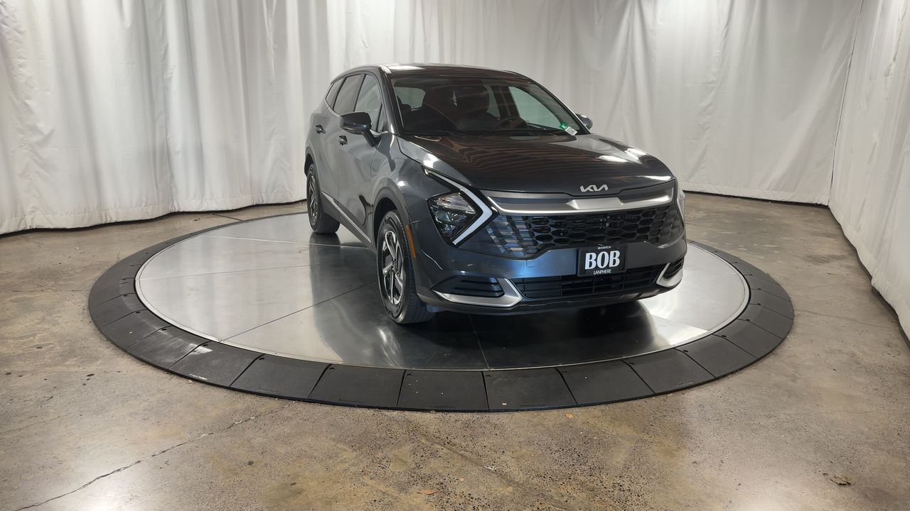 2023 Kia Sportage Hybrid LX photo 5