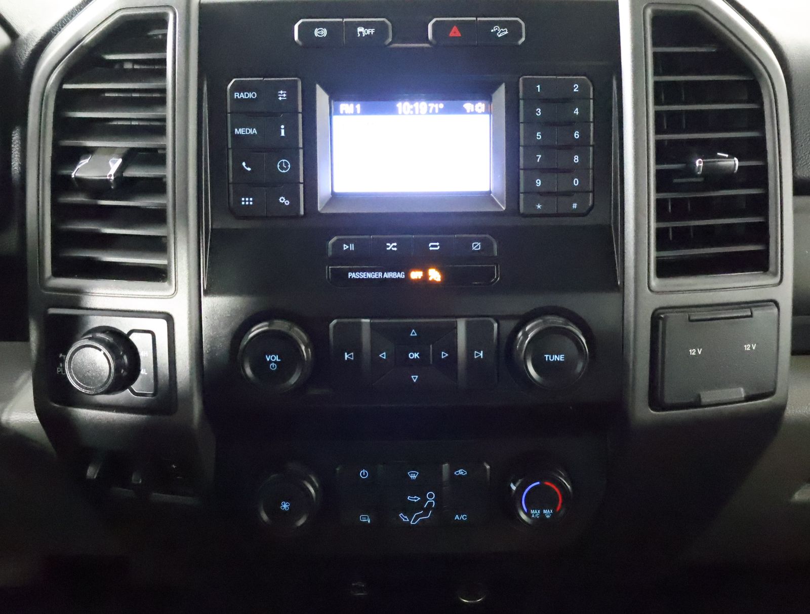 2021 Ford F-350SD XL photo