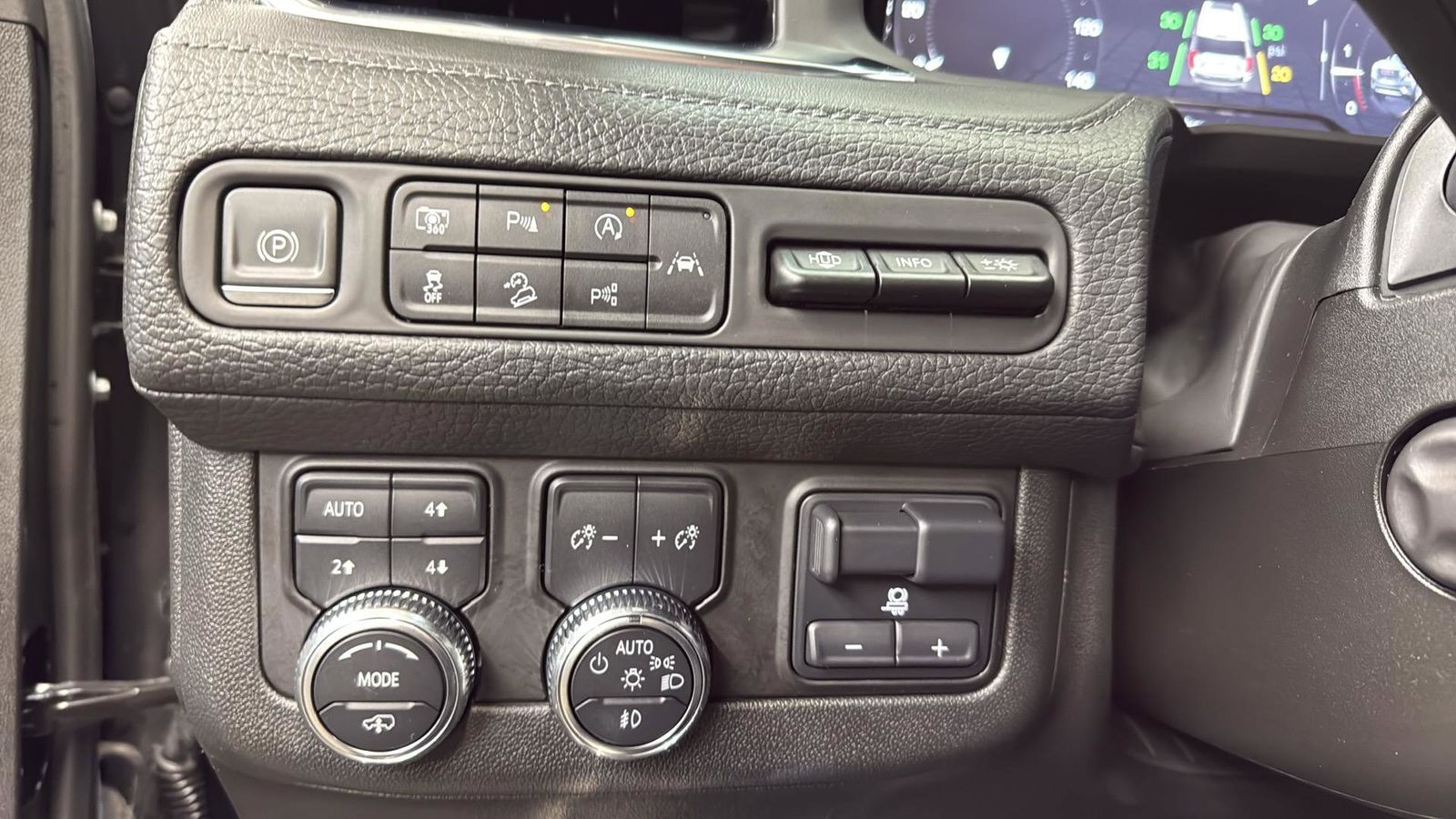 Used Car 2023 Gmc Yukon  Denali For Sale Under $70,000 In Austin, Texas