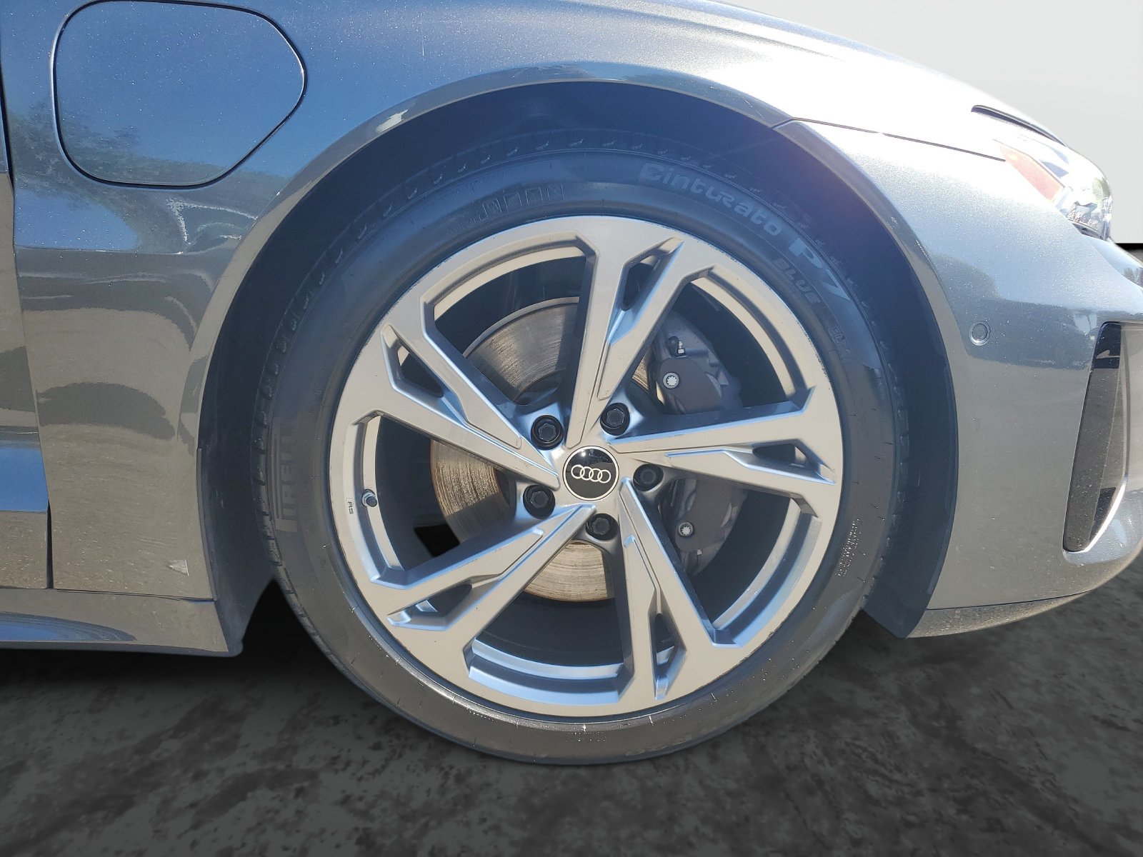 Vehicle photo