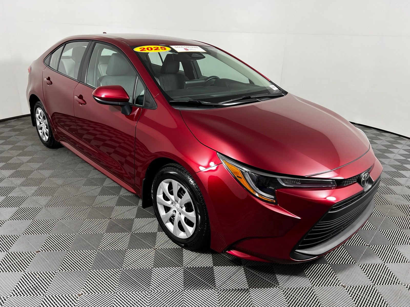 Thumbnail: 2025 Toyota Corolla - 3