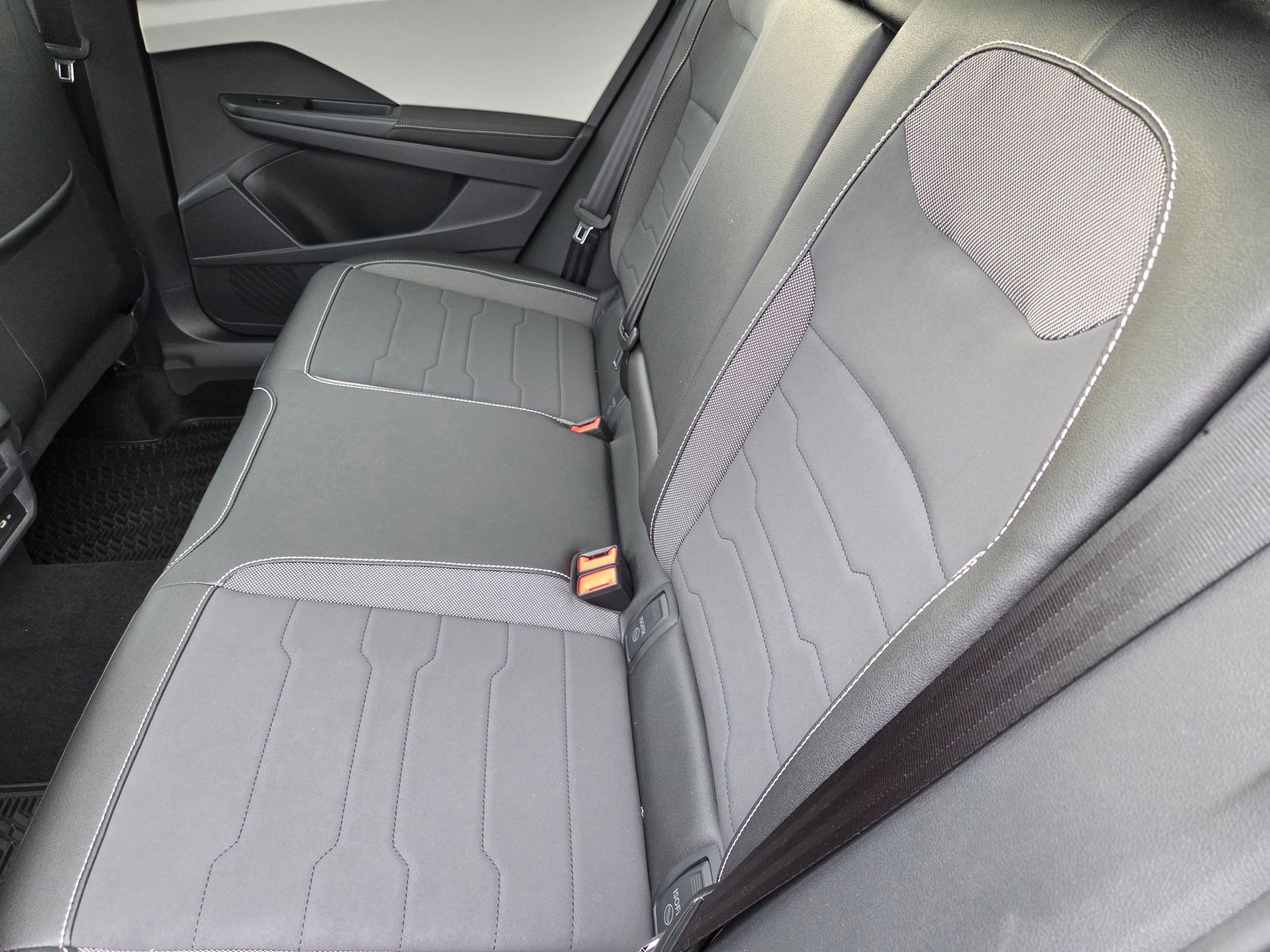 new 2026 Volkswagen Taos car, priced at $33,252