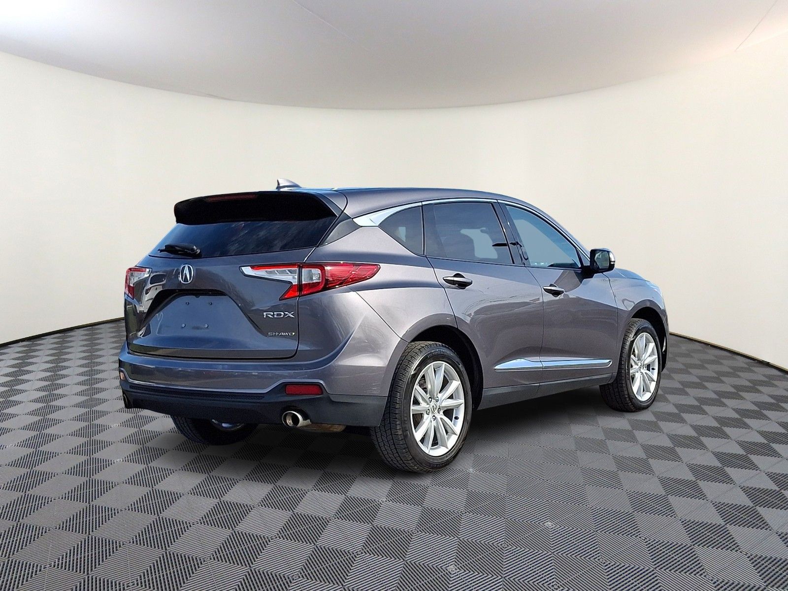 View vehicle photo 5