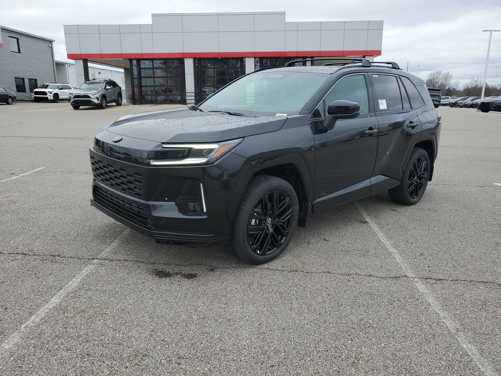 View vehicle photo 2