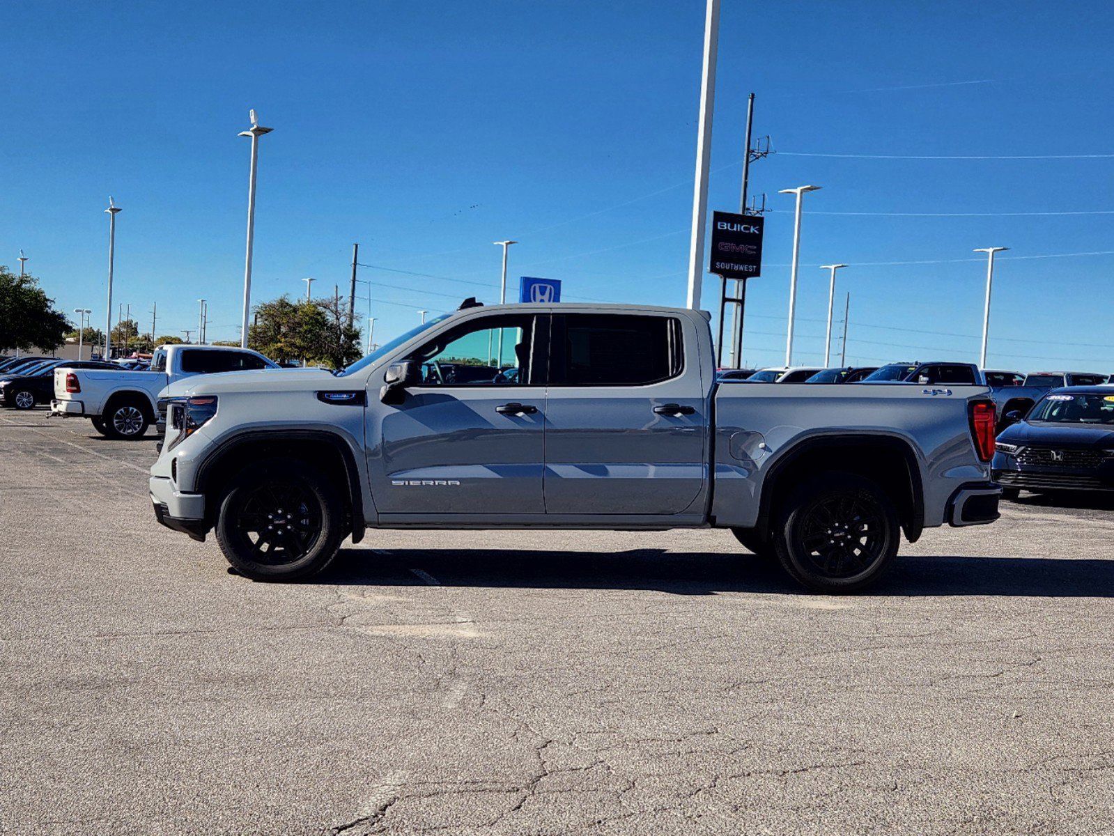 2025 GMC Sierra 1500 Pro 3