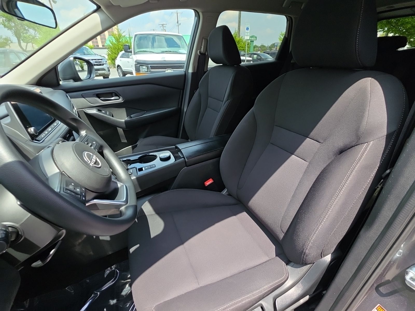 Used 2024 Gray Nissan S image 10