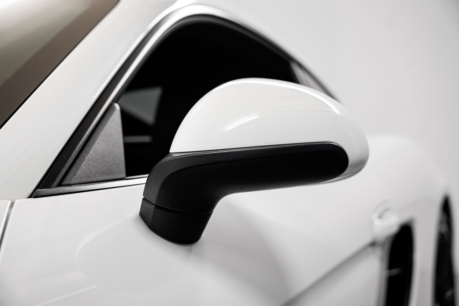 2014 Porsche Cayman S — photo 29
