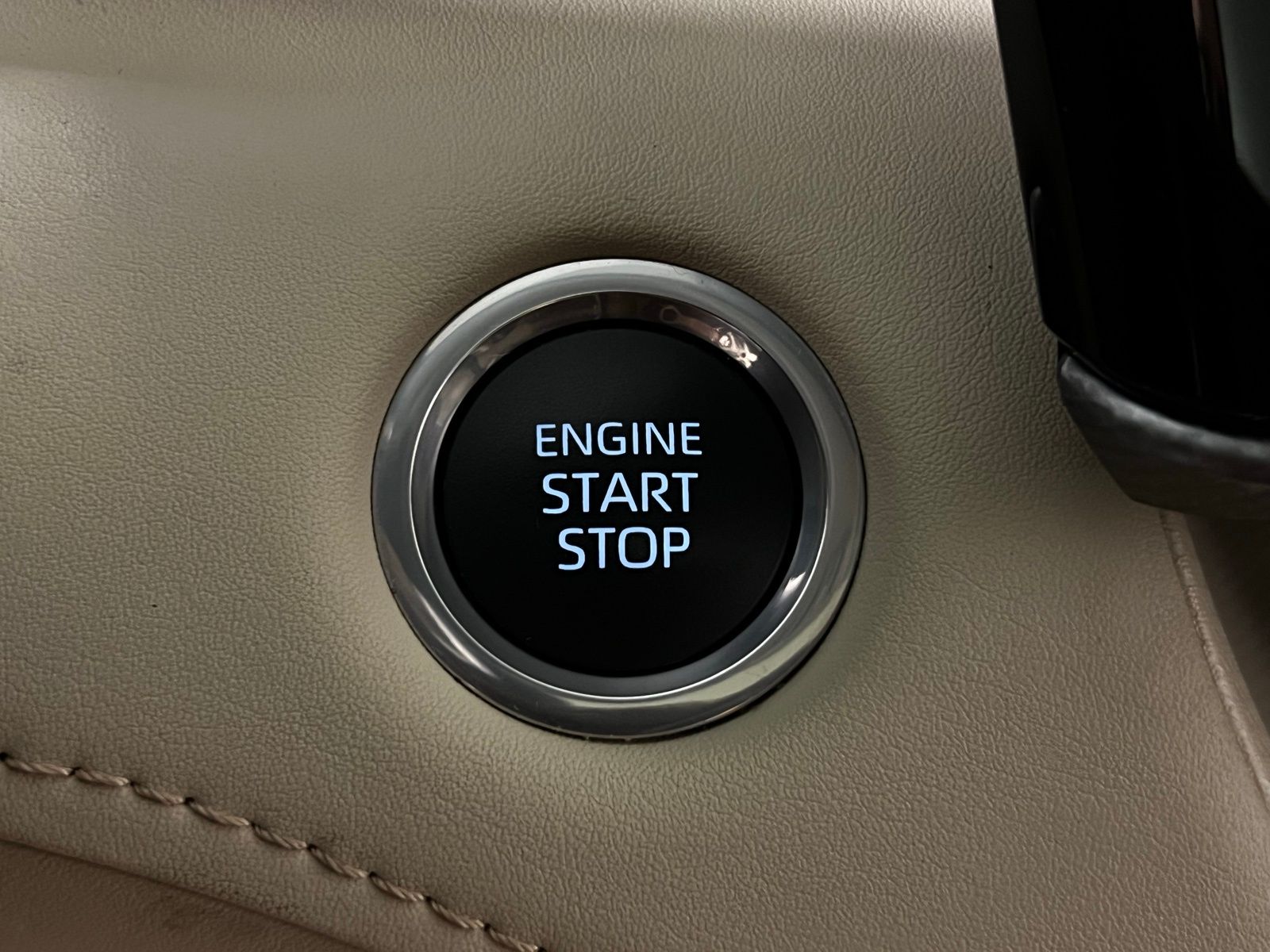 Thumbnail: 2024 Toyota Highlander - 22