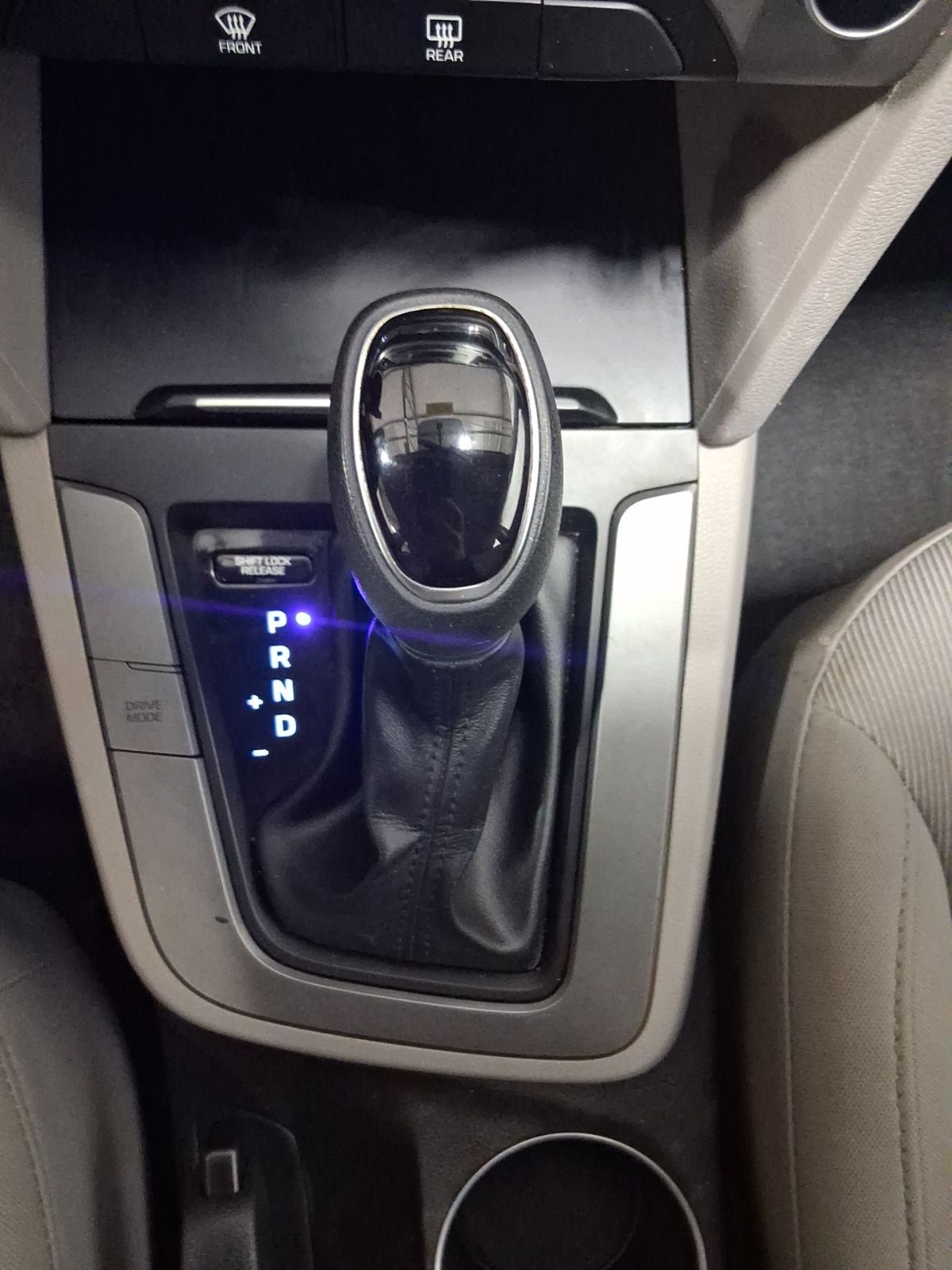 Used Car 2017 Hyundai Elantra  Se For Sale Under $10,000 In Austin, Texas