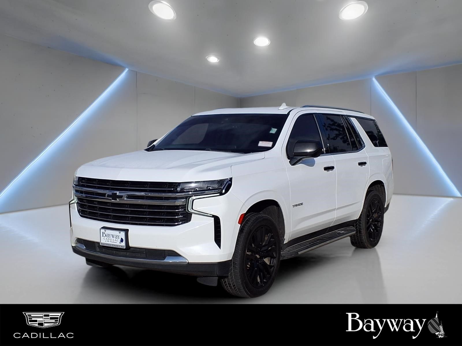 Summit White 2021 Chevrolet Tahoe SUV / Crossover 4X2 10-Speed Automatic