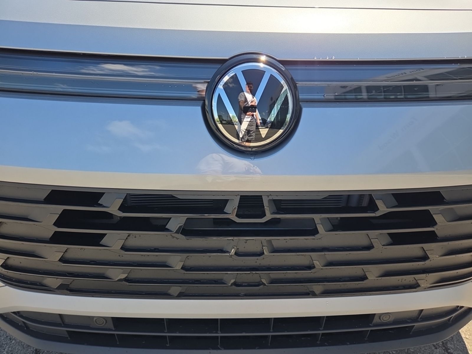 new 2026 Volkswagen Tiguan car, priced at $32,181