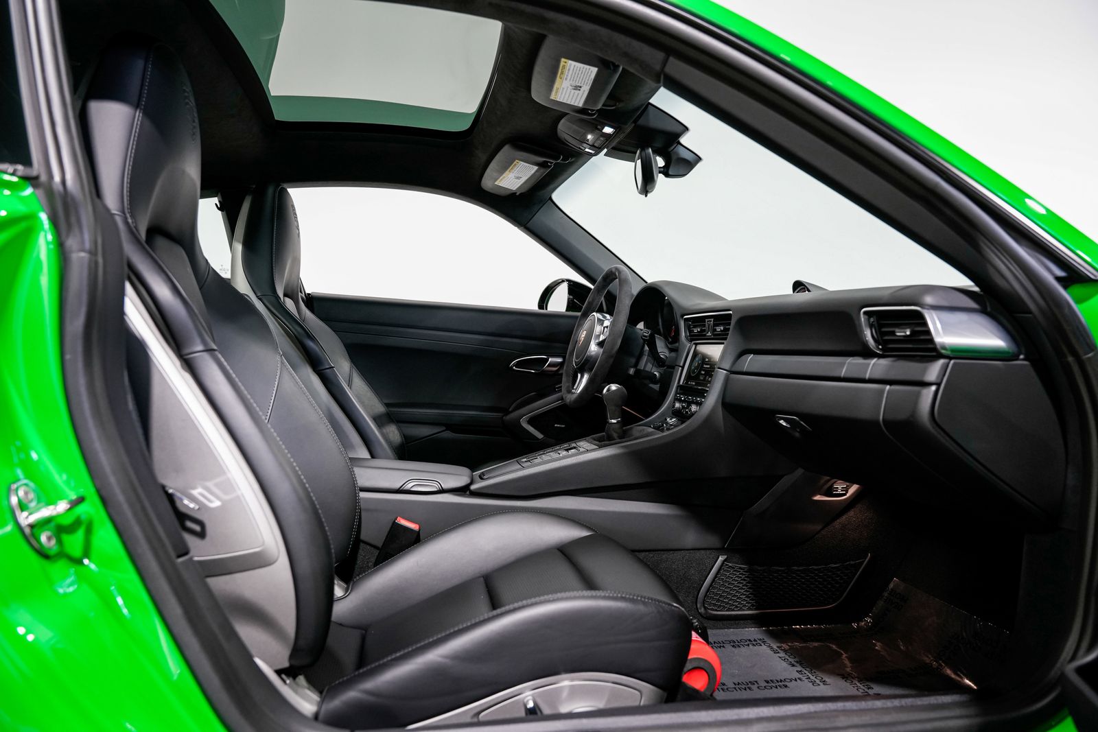2014 Porsche 911 Carrera 4S — photo 29