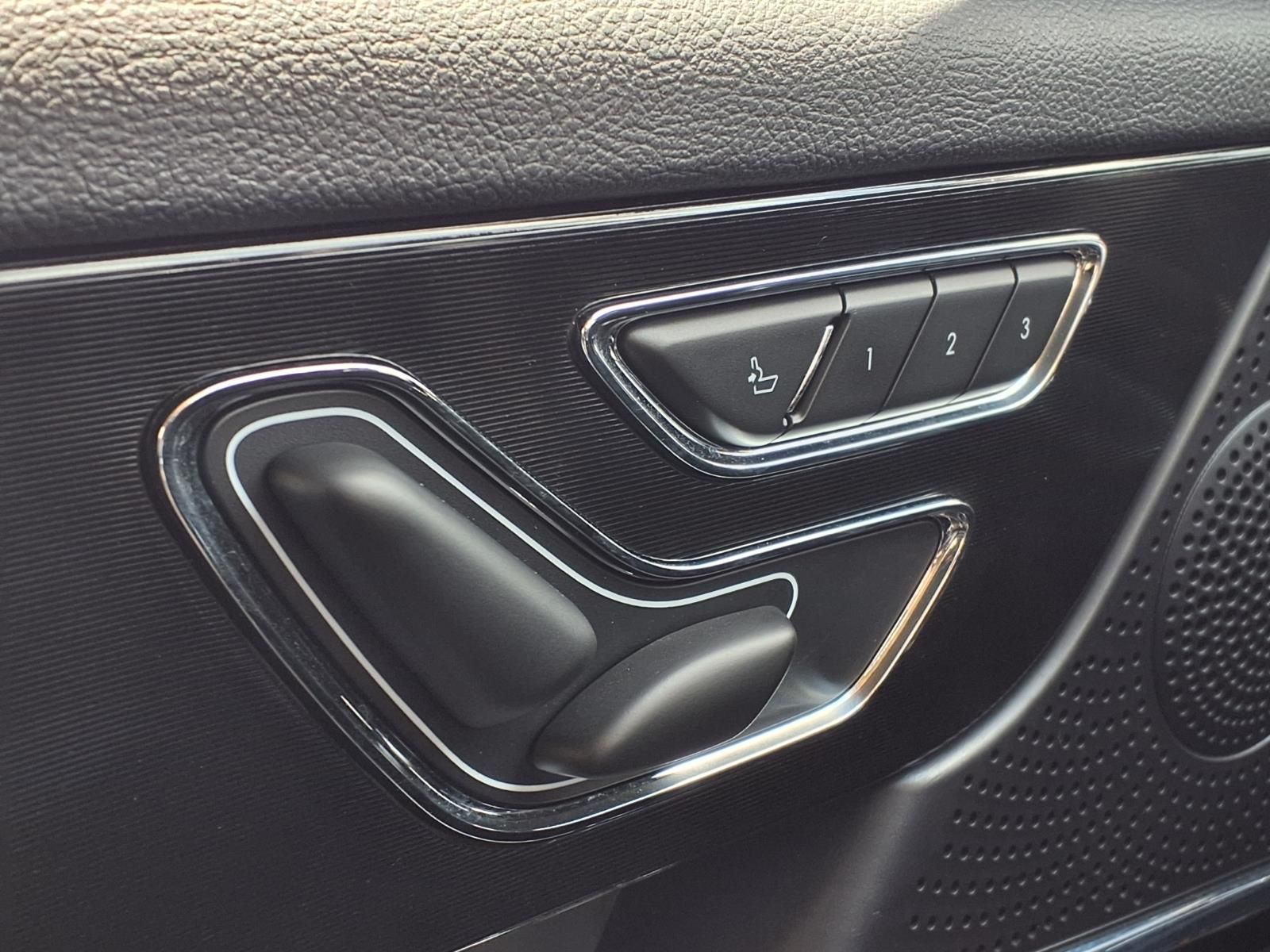 2024 Lincoln Corsair Premiere Black at Classic Elite Chevrolet Sugar Land